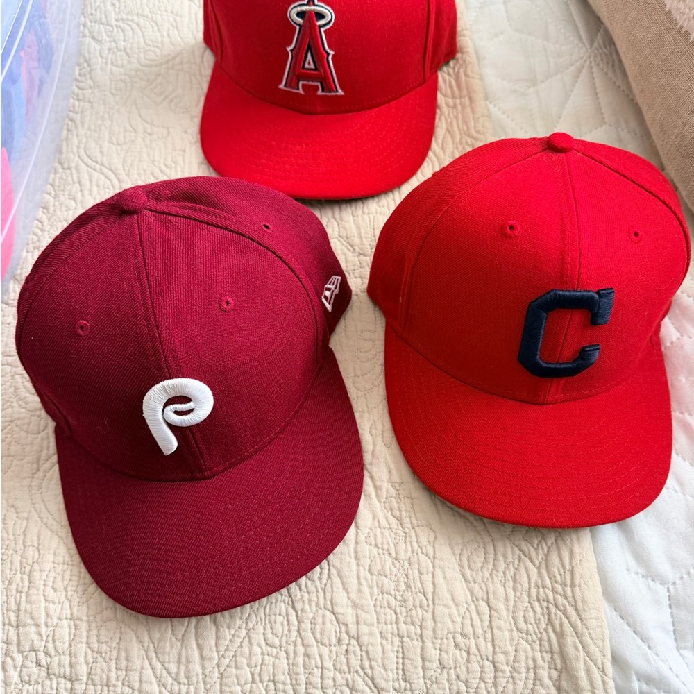 MLB hats 71/8- 3 hats